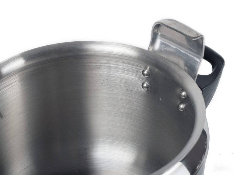 Olla Presión Fantuzzi Qualita 8 lt. Acero Inox.