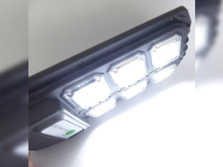 Foco Solar LED 6 Placas 100 Watts Importclick