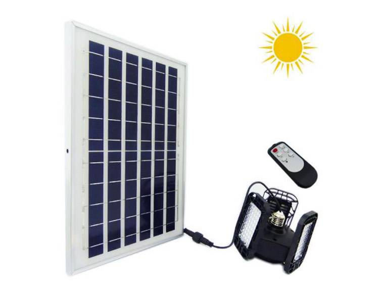 Lámpara 148 LED Solar 3 Aspas 60 W con Panel Solar.