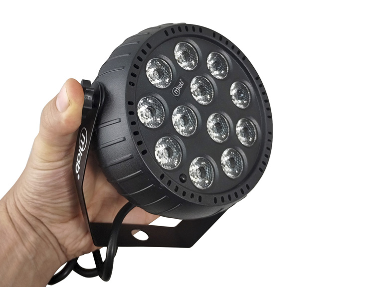 Luz Fiesta Circle 12 Led Par Strobe Light Mic Music RGB 3 en 1